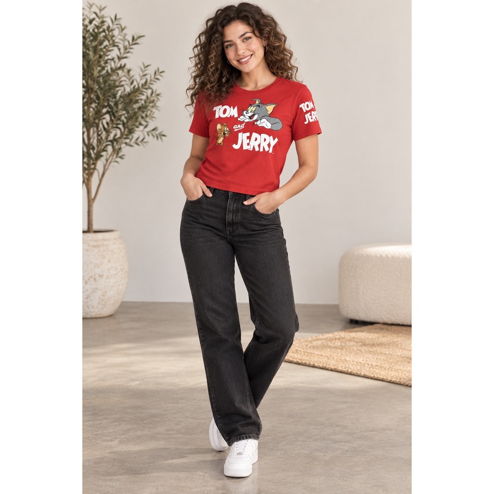 Tom and Jerry Women's Red Cropped Graphic T-Shirt Size Small Cartoon Y2K